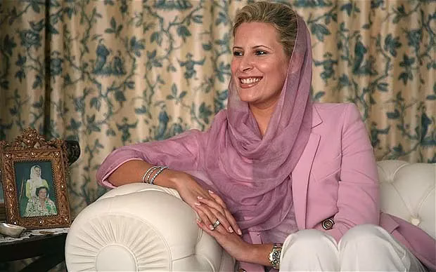 Fiica lui Gaddafi pe primul într-un sondaj privind viitorul lider al Libiei Fiica lui Gaddafi pe primul într-un sondaj privind viitorul lider al Libiei