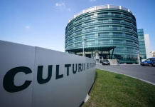 Președintele Uniunii Scriitorilor: Ministerul Culturii a luat-o razna rău de tot