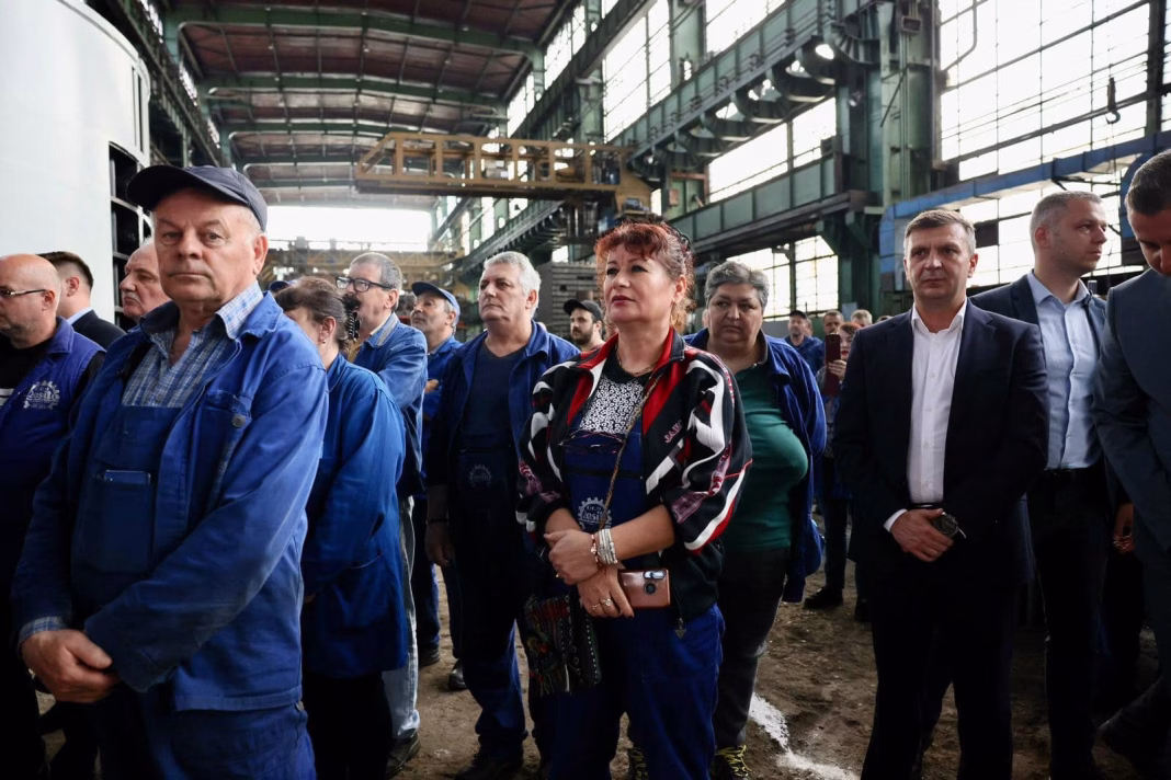 Șeful CJ Caraș Severin: Am avut dreptate cu reindustrializarea Carașului. Uzina Constructoare de Mașini Hidroenergetice Reșița a finalizat ultima piesă pentru hidroagregatul de la Porțile de Fier I Șeful CJ Caraș Severin: Am avut dreptate cu reindustrializarea Carașului. Uzina Constructoare de Mașini Hidroenergetice Reșița a finalizat ultima piesă pentru hidroagregatul de la Porțile de Fier I